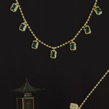 Load image into Gallery viewer, Muse Necklace Green

