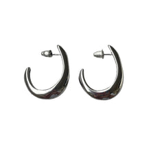 Load image into Gallery viewer, June Hoop Earrings
