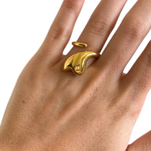 Load image into Gallery viewer, Heart Huggie Drop Ring
