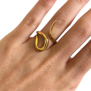 Bisou Ring